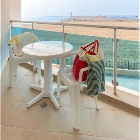 דירה Frontline Coast בורגאס