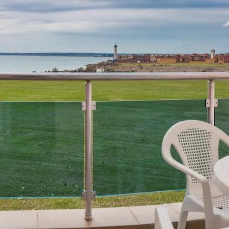 Frontline Coast Apartment Burgas